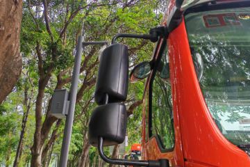 ����HOWO TX7 4.6L���� 245���� 4X2 �й�����8�� 7.8���Ű���ʽ�ػ���ͼƬ