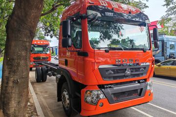 ����HOWO TX7 4.6L���� 245���� 4X2 �й�����8�� 7.8���Ű���ʽ�ػ���ͼƬ