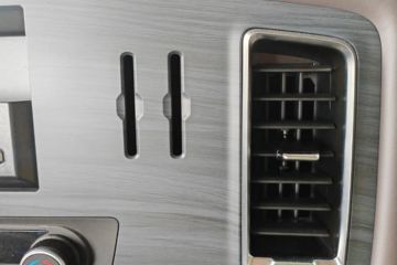 ����HOWO TX7 4.6L���� 245���� 4X2 �й�����8�� 7.8���Ű���ʽ�ػ���ͼƬ