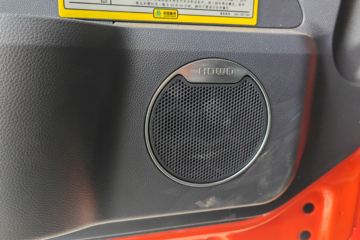 ����HOWO TX7 4.6L���� 245���� 4X2 �й�����8�� 7.8���Ű���ʽ�ػ���ͼƬ