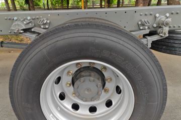 ����HOWO TX7 4.6L���� 245���� 4X2 �й�����8�� 7.8���Ű���ʽ�ػ���ͼƬ