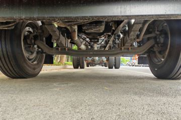 ����HOWO TX7 4.6L���� 245���� 4X2 �й�����8�� 7.8���Ű���ʽ�ػ���ͼƬ