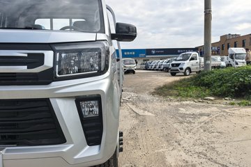 ��������V5 2L���� 139���� ����5�� 3.8�׵�������΢��ͼƬ