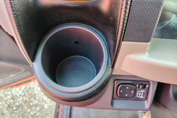 ���������D6 ���ư� 170���� 6�� 4.2�׵��������ῨͼƬ