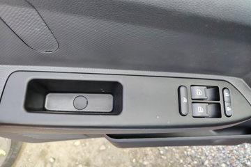 ���������D6 ���ư� 170���� 6�� 4.2�׵��������ῨͼƬ