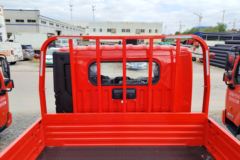 东风多利卡D6 星云版 170马力 6档 4.2米单排栏板轻卡 东风多利卡D6 星云版 170马力 6档 4.2米单排栏板轻卡