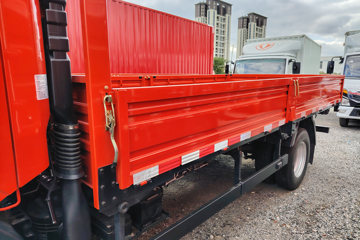 ���������D6 ���ư� 170���� 6�� 4.2�׵��������ῨͼƬ