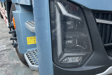 ŷ������3 7L���� 300���� 4X2 ��ʿ��8�� 9.6����ʽ�ػ���ͼƬ