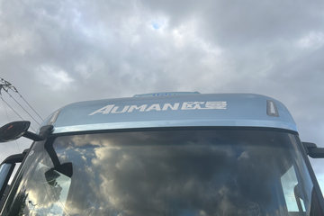 ŷ������3 7L���� 300���� 4X2 ��ʿ��8�� 9.6����ʽ�ػ���ͼƬ