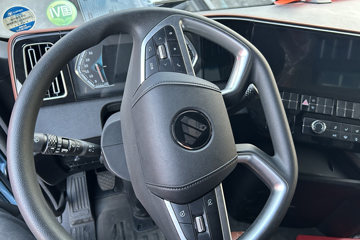 ŷ������3 7L���� 300���� 4X2 ��ʿ��8�� 9.6����ʽ�ػ���ͼƬ