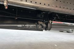 欧曼银河3 7L柴油 300马力 4X2 法士特8档 9.6米厢式载货车 欧曼银河3 7L柴油 300马力 4X2 法士特8档 9.6米厢式载货车