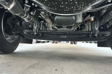 ŷ������3 7L���� 300���� 4X2 ��ʿ��8�� 9.6����ʽ�ػ���ͼƬ