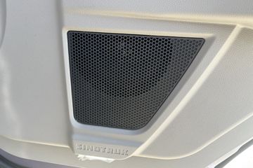 ����HOWOͳ˧ 170���� ��ʿ��8�� 4.15�׵��Ų�դʽ�ῨͼƬ