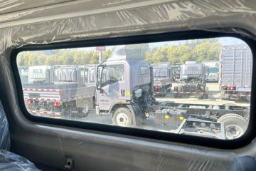 ����HOWOͳ˧ 170���� ��ʿ��8�� 4.15�׵��Ų�դʽ�ῨͼƬ