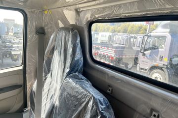 ����HOWOͳ˧ 170���� ��ʿ��8�� 4.15�׵��Ų�դʽ�ῨͼƬ