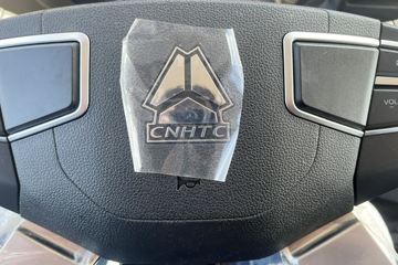 ����HOWOͳ˧ 170���� ��ʿ��8�� 4.15�׵��Ų�դʽ�ῨͼƬ