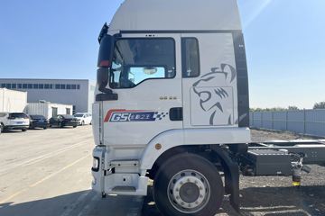 �����ǵ¿�SITRAK G5 ȫ��֮�� 6.9L���� 290���� 4X2 �й�����10�� AMT�Զ��� 9.6����ʽ�ػ���ͼƬ