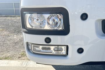 �����ǵ¿�SITRAK G5 ȫ��֮�� 6.9L���� 290���� 4X2 �й�����10�� AMT�Զ��� 9.6����ʽ�ػ���ͼƬ