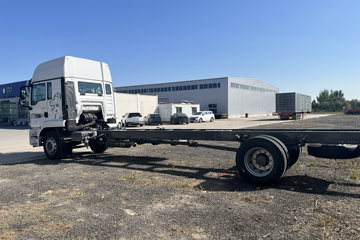 �����ǵ¿�SITRAK G5 ȫ��֮�� 6.9L���� 290���� 4X2 �й�����10�� AMT�Զ��� 9.6����ʽ�ػ���ͼƬ