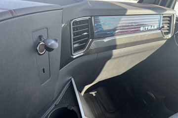 �����ǵ¿�SITRAK G5 ȫ��֮�� 6.9L���� 290���� 4X2 �й�����10�� AMT�Զ��� 9.6����ʽ�ػ���ͼƬ