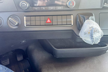 �����ǵ¿�SITRAK G5 ȫ��֮�� 6.9L���� 290���� 4X2 �й�����10�� AMT�Զ��� 9.6����ʽ�ػ���ͼƬ