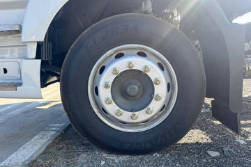 �����ǵ¿�SITRAK G5 ȫ��֮�� 6.9L���� 290���� 4X2 �й�����10�� AMT�Զ��� 9.6����ʽ�ػ���ͼƬ