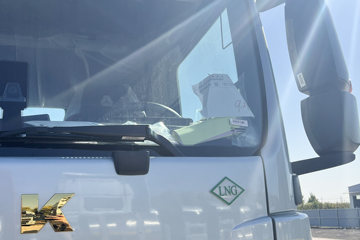 �����ǵ¿�SITRAK G7S 14.6L LNG 560���� 6X4 �й�����16�� AMT�Զ��� ǣ����ͼƬ