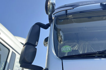 �����ǵ¿�SITRAK G7S 14.6L LNG 560���� 6X4 �й�����16�� AMT�Զ��� ǣ����ͼƬ