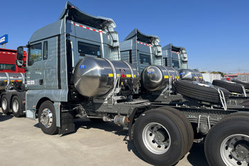 �����ǵ¿�SITRAK G7S 14.6L LNG 560���� 6X4 �й�����16�� AMT�Զ��� ǣ����ͼƬ