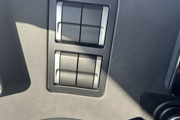 �����ǵ¿�SITRAK G7S 14.6L LNG 560���� 6X4 �й�����16�� AMT�Զ��� ǣ����ͼƬ