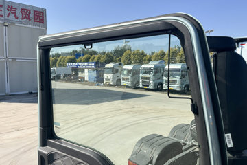 �����ǵ¿�SITRAK G7S 14.6L LNG 560���� 6X4 �й�����16�� AMT�Զ��� ǣ����ͼƬ