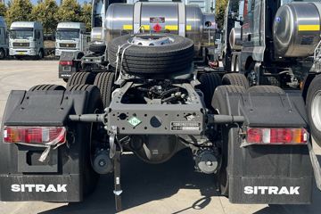 �����ǵ¿�SITRAK G7S 14.6L LNG 560���� 6X4 �й�����16�� AMT�Զ��� ǣ����ͼƬ