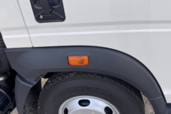 重汽HOWO悍将M 2.3L柴油 140马力 万里扬5档 4.15米单排厢式轻卡