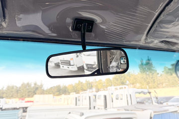 ����HOWO�Ῠ����M 2.3L���� 140���� ������5�� 4.15�׵�����ʽ�ῨͼƬ