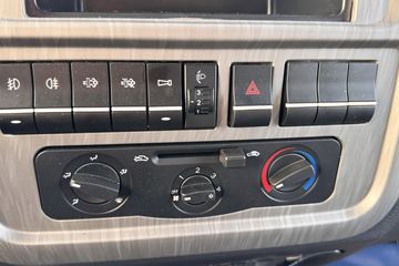 ����HOWO�Ῠ����M 2.3L���� 140���� ������5�� 4.15�׵�����ʽ�ῨͼƬ