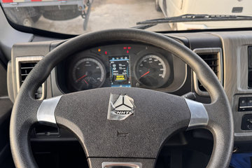 ����HOWO�Ῠ����M 2.3L���� 140���� ������5�� 4.15�׵�����ʽ�ῨͼƬ