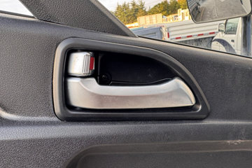 ����HOWO�Ῠ����M 2.3L���� 140���� ������5�� 4.15�׵�����ʽ�ῨͼƬ