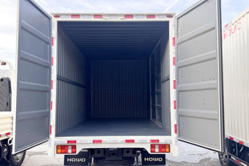 ����HOWO�Ῠ����M 2.3L���� 140���� ������5�� 4.15�׵�����ʽ�ῨͼƬ