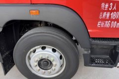 重汽HOWOG5X 4.6L柴油 240马力 中国重汽10档 5.75米栏板载货车