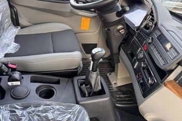 ����HOWOG5X 4.6L���� 240���� �й�����10�� 5.75�������ػ���ͼƬ