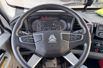 ����HOWOG5X 4.6L���� 240���� �й�����10�� 5.75�������ػ���ͼƬ