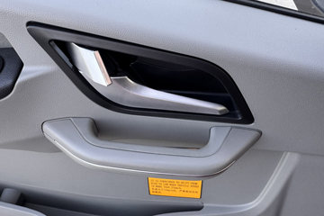 ����HOWOG5X 4.6L���� 240���� �й�����10�� 5.75�������ػ���ͼƬ