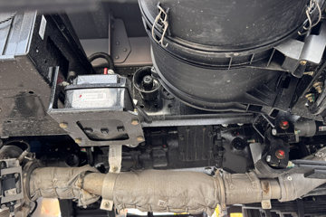 ����HOWOG5X 4.6L���� 240���� �й�����10�� 5.75�������ػ���ͼƬ