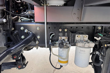 ����HOWOG5X 4.6L���� 240���� �й�����10�� 5.75�������ػ���ͼƬ