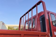 重汽HOWOG5X 4.6L柴油 240马力 中国重汽10档 5.75米栏板载货车