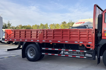 ����HOWOG5X 4.6L���� 240���� �й�����10�� 5.75�������ػ���ͼƬ