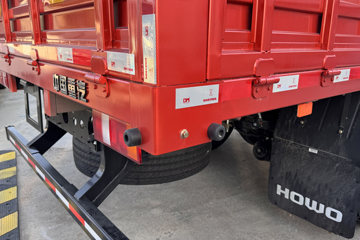 ����HOWOG5X 4.6L���� 240���� �й�����10�� 5.75�������ػ���ͼƬ