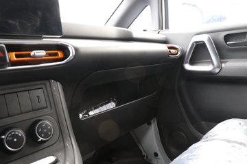 ���� �����V8E 2025�� 2�� ���綯��ջ��� ����ʱ��53.58kWhͼƬ