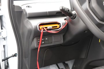 ���� �����V8E 2025�� 2�� ���綯��ջ��� ����ʱ��53.58kWhͼƬ