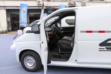 ���� �����V8E 2025�� 2�� ���綯��ջ��� ����ʱ��53.58kWhͼƬ
